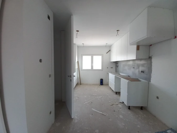 Apartamento T2 para Venda em Colares Foto 7