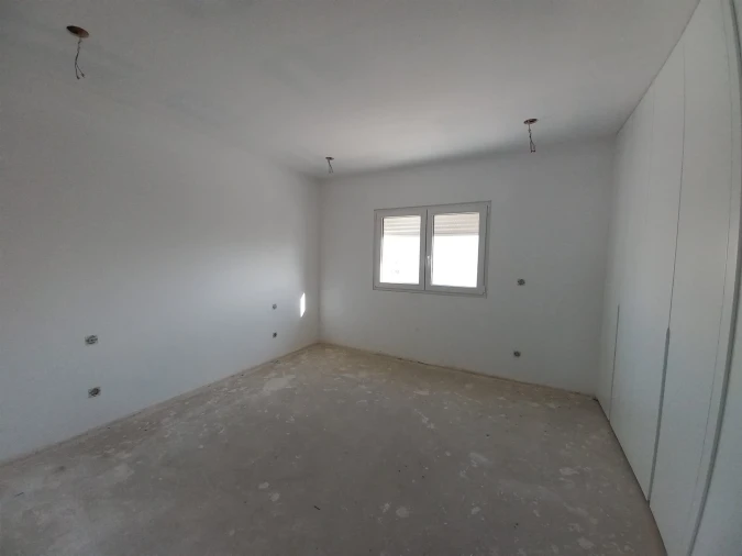 Apartamento T2 para Venda em Colares Foto 18