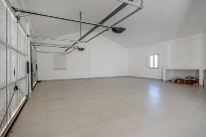 Quinta T4 para Venda em Azinheira dos Barros e São Mamede do Sádão