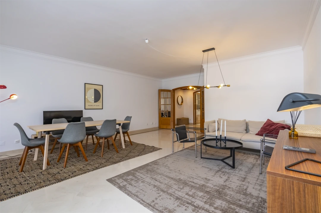 Apartamento T3 para Venda em Cascais e Estoril Foto 4