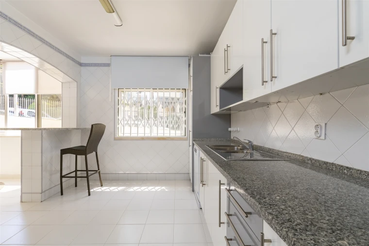 Apartamento T3 para Venda em Cascais e Estoril Foto 9