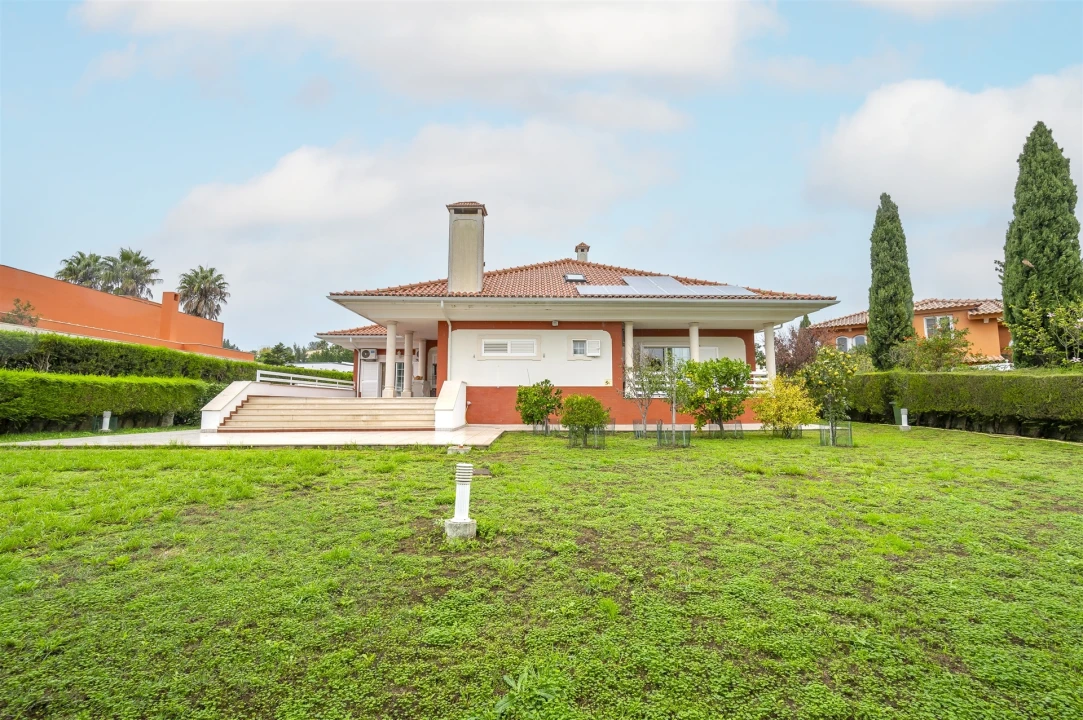 Moradia T4 para Venda em Santa Maria e São Miguel, São Martinho, São Pedro Penaferrim Foto 46