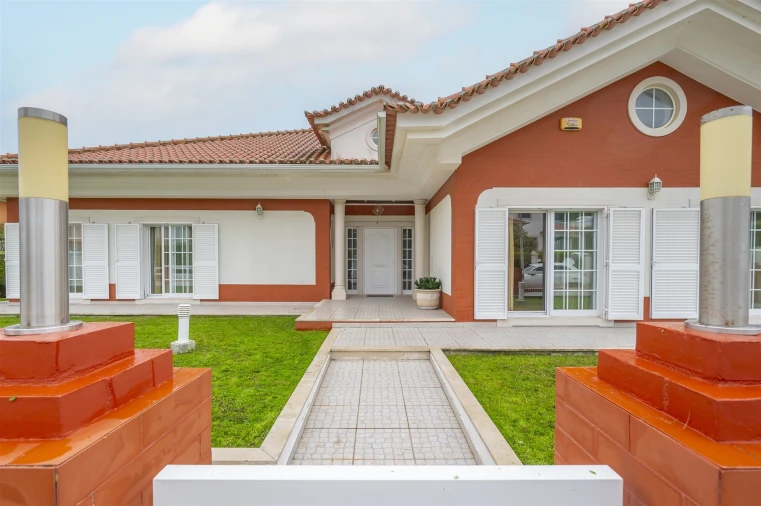 Moradia T4 para Venda em Santa Maria e São Miguel, São Martinho, São Pedro Penaferrim Foto 41