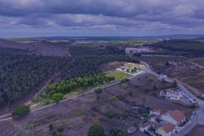 Terreno para Venda em Campelos e Outeiro da Cabeça