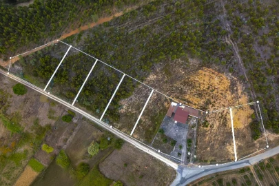 Terreno para Venda em Campelos e Outeiro da Cabeça