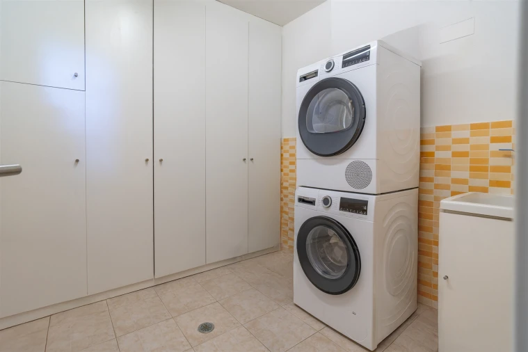 Moradia T3 para Venda em Alcabideche Foto 25