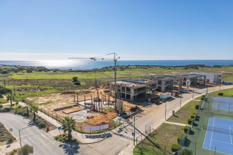 Moradia T4 para Venda em Lagos (São Sebastião e Santa Maria) Foto 26