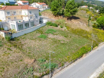 Terreno para Venda em Alcobaça e Vestiaria