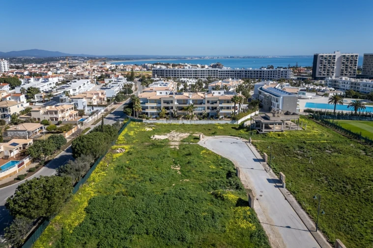 Terreno para Venda em Lagos (São Sebastião e Santa Maria) Foto 16