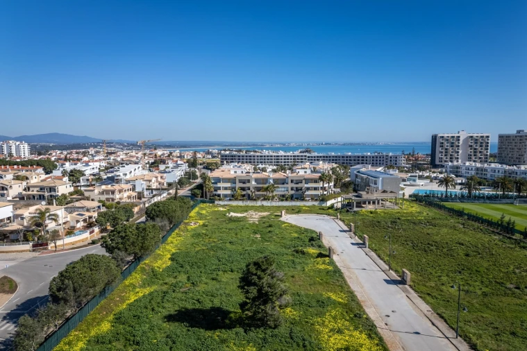 Terreno para Venda em Lagos (São Sebastião e Santa Maria) Foto 15
