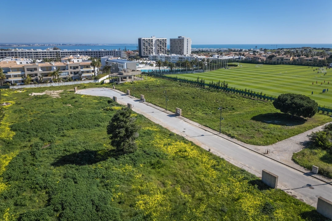 Terreno para Venda em Lagos (São Sebastião e Santa Maria) Foto 10