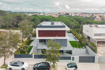 Moradia T5 para Venda em Alcabideche