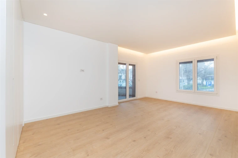 Apartamento T3 para Venda em Carcavelos e Parede Foto 24