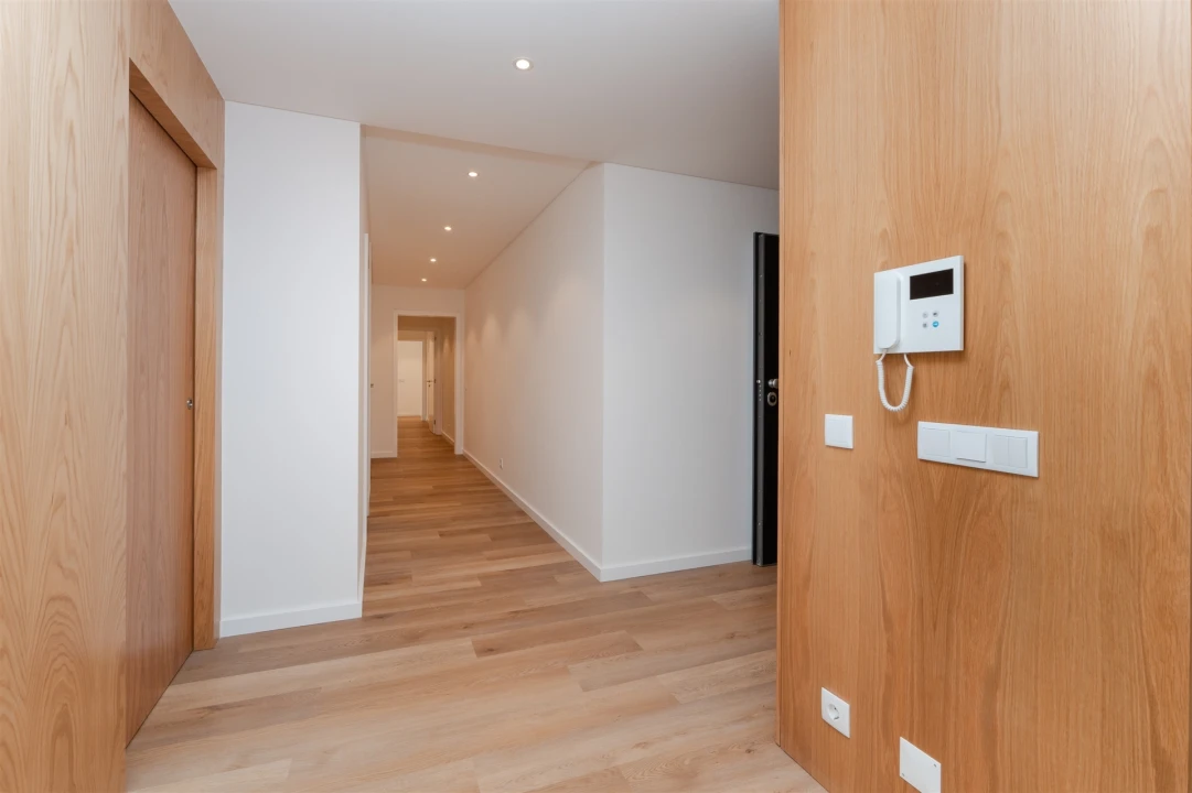 Apartamento T3 para Venda em Alcabideche Foto 11