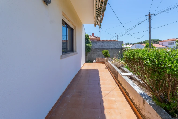 Moradia T3 para Venda em Cascais e Estoril Foto 32