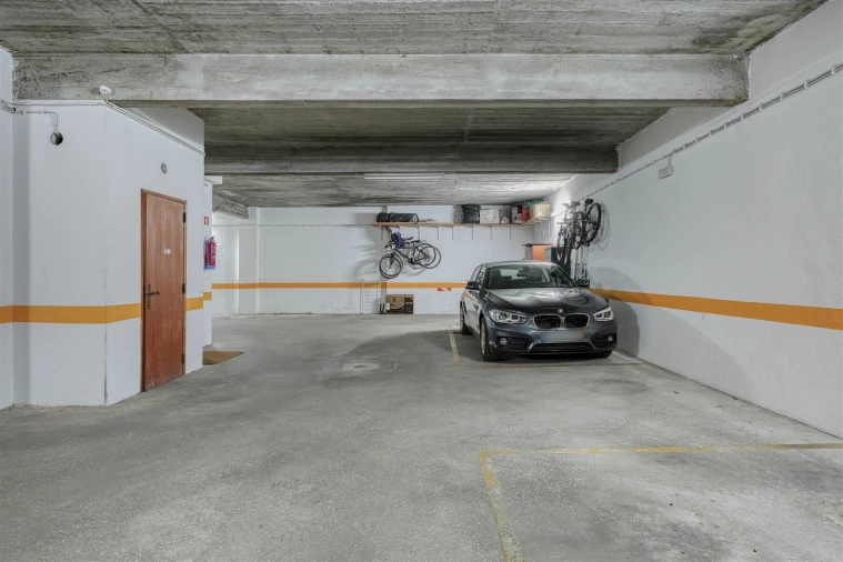Apartamento T3 para Venda em Cascais e Estoril Foto 21