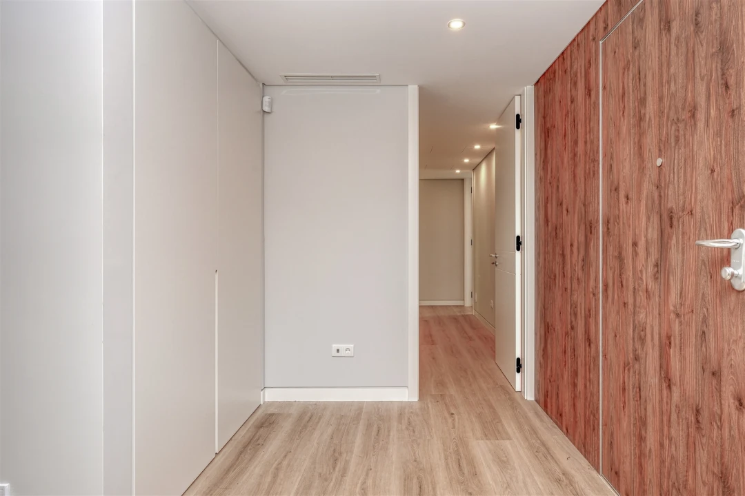 Apartamento T3 para Venda em Carcavelos e Parede Foto 6