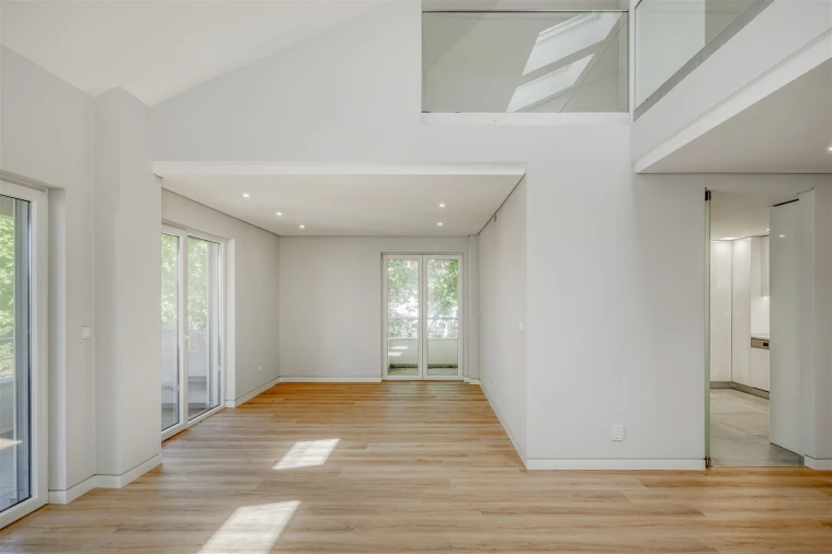 Apartamento T3 para Venda em Carcavelos e Parede Foto 8