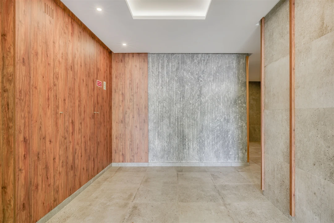 Apartamento T3 para Venda em Carcavelos e Parede Foto 4