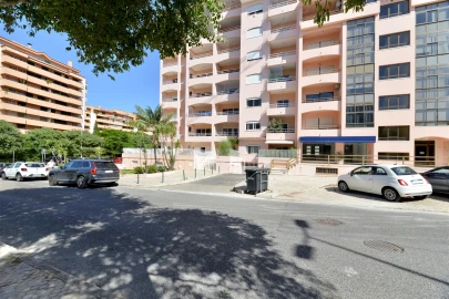 Apartamento T2 para Arrendamento em Cascais e Estoril