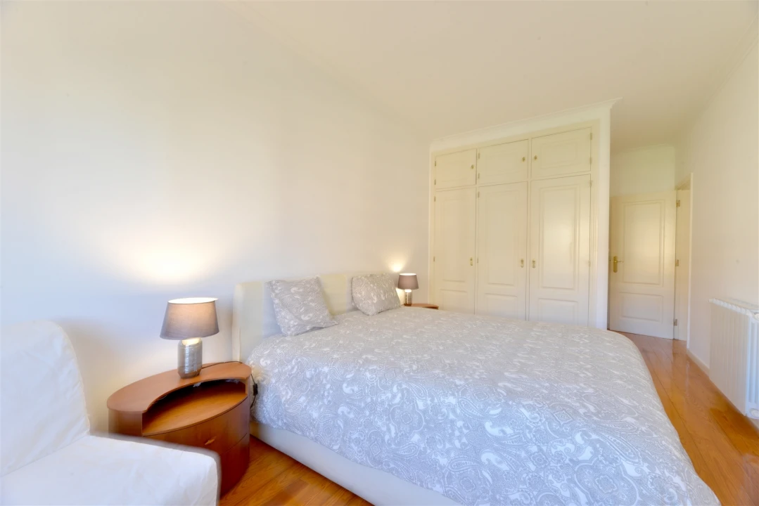 Apartamento T2 para Arrendamento em Cascais e Estoril Foto 28