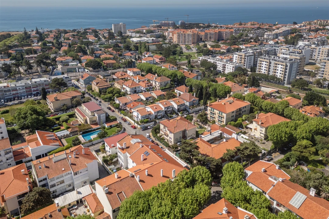Apartamento T3 para Venda em Carcavelos e Parede Foto 27