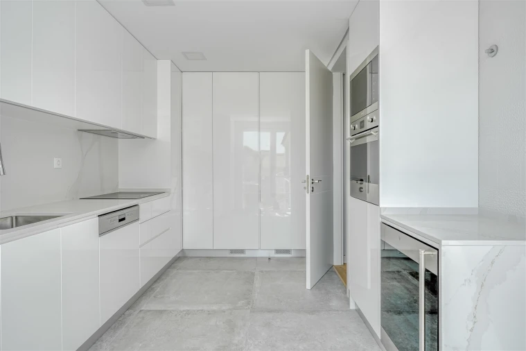 Apartamento T3 para Venda em Carcavelos e Parede Foto 14