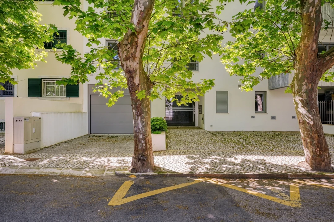 Apartamento T3 para Venda em Carcavelos e Parede Foto 3