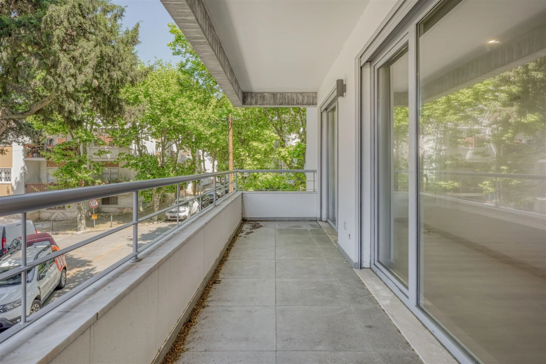 Apartamento T3 para Venda em Carcavelos e Parede Foto 26