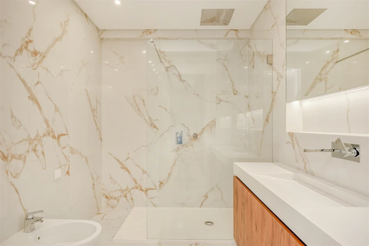 Apartamento T3 para Venda em Carcavelos e Parede Foto 23