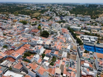Terreno para Venda em Alvor