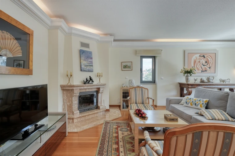 Apartamento T3 para Arrendamento em Cascais e Estoril Foto 3