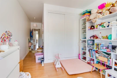Apartamento T3 para Venda em Alcobaça e Vestiaria