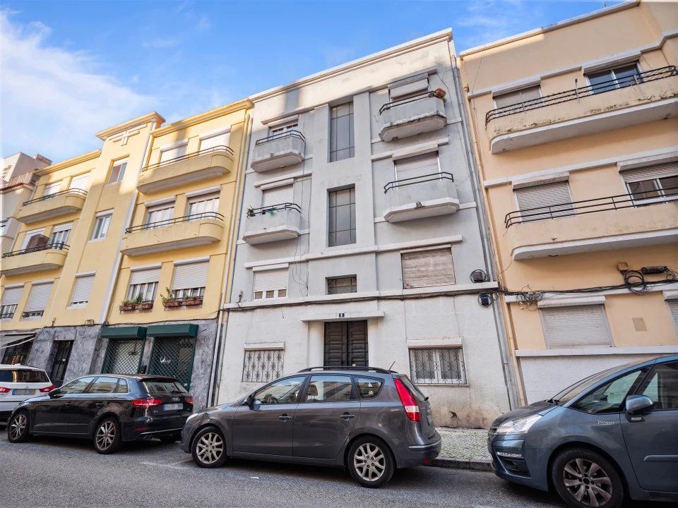 Apartamento T1 para Venda em São Domingos de Benfica Foto 2