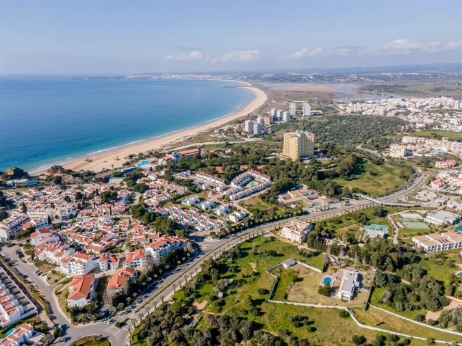Moradia T3 para Venda em Alvor Foto 15