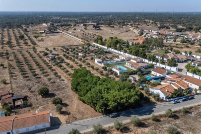 Terreno para Venda em Ermidas-Sado