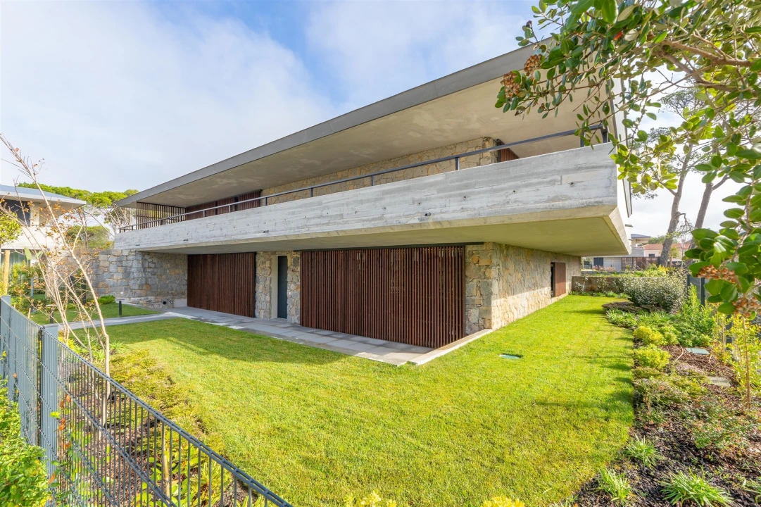 Apartamento T2 para Venda em Cascais e Estoril Foto 1
