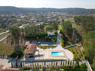 Quinta T0 para Venda em Almagreira
