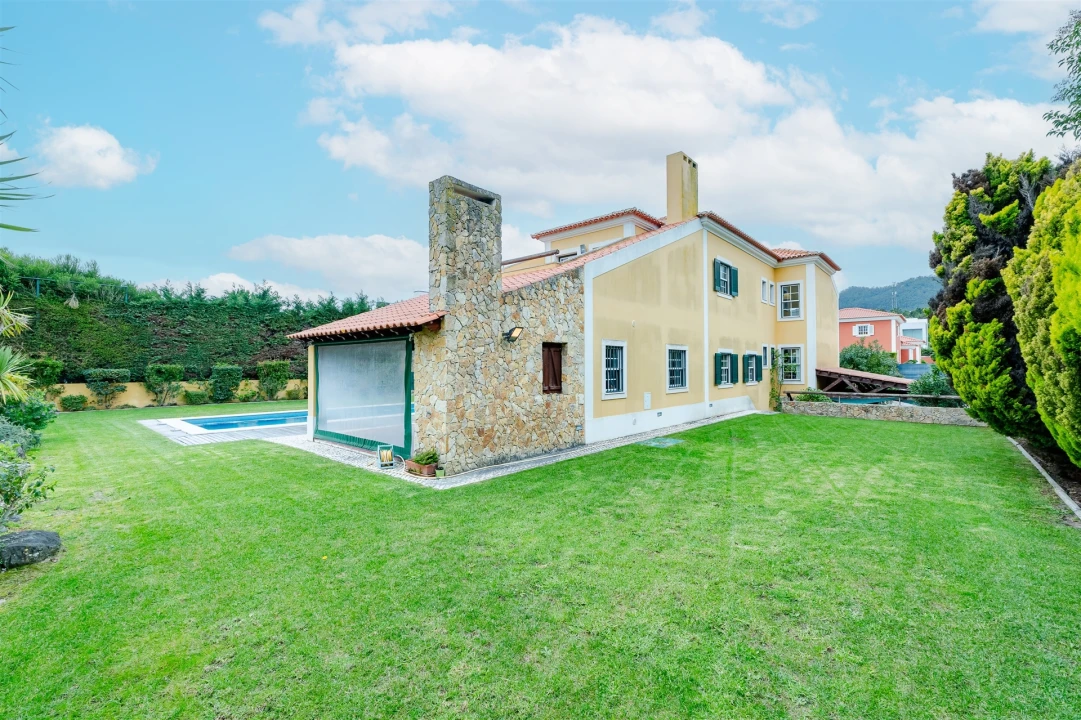 Moradia T4 para Venda em Santa Maria e São Miguel, São Martinho, São Pedro Penaferrim Foto 47