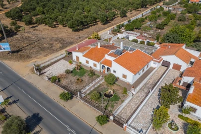 Moradia T4 para Venda em Ermidas-Sado