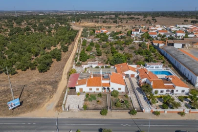 Moradia T4 para Venda em Ermidas-Sado