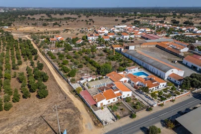 Moradia T4 para Venda em Ermidas-Sado