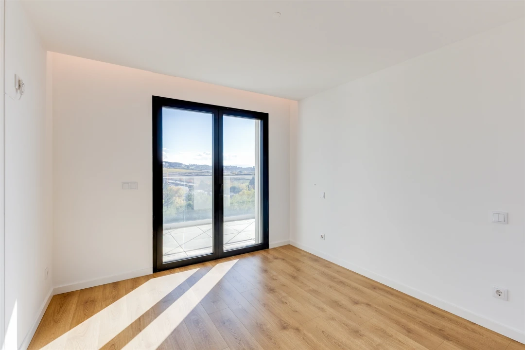 Apartamento T3 para Arrendamento em Leiria, Pousos, Barreira e Cortes Foto 22