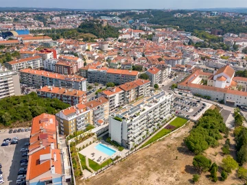Apartamento T3 para Arrendamento em Leiria, Pousos, Barreira e Cortes