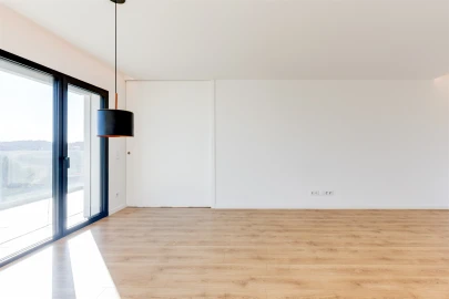 Apartamento T3 para Arrendamento em Leiria, Pousos, Barreira e Cortes
