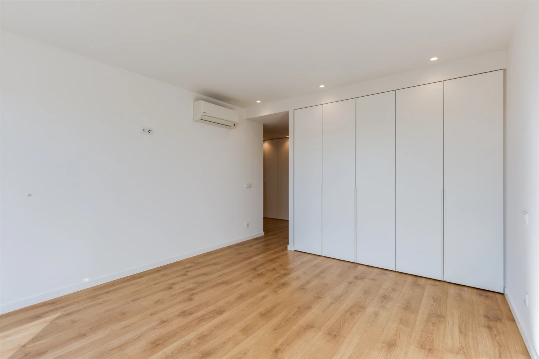 Apartamento T3 para Arrendamento em Leiria, Pousos, Barreira e Cortes Foto 36