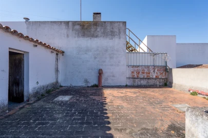 Moradia T3 para Venda em Ferreira do Alentejo e Canhestros