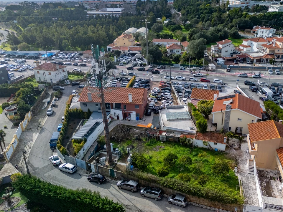 Moradia T7 para Venda em Alcabideche Foto 7