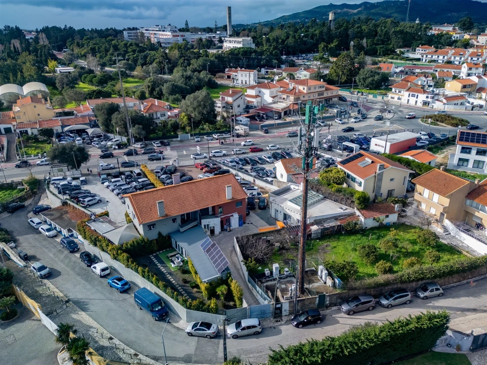 Moradia T7 para Venda em Alcabideche Foto 4