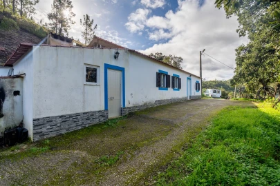 Quinta T2 para Venda em Monchique